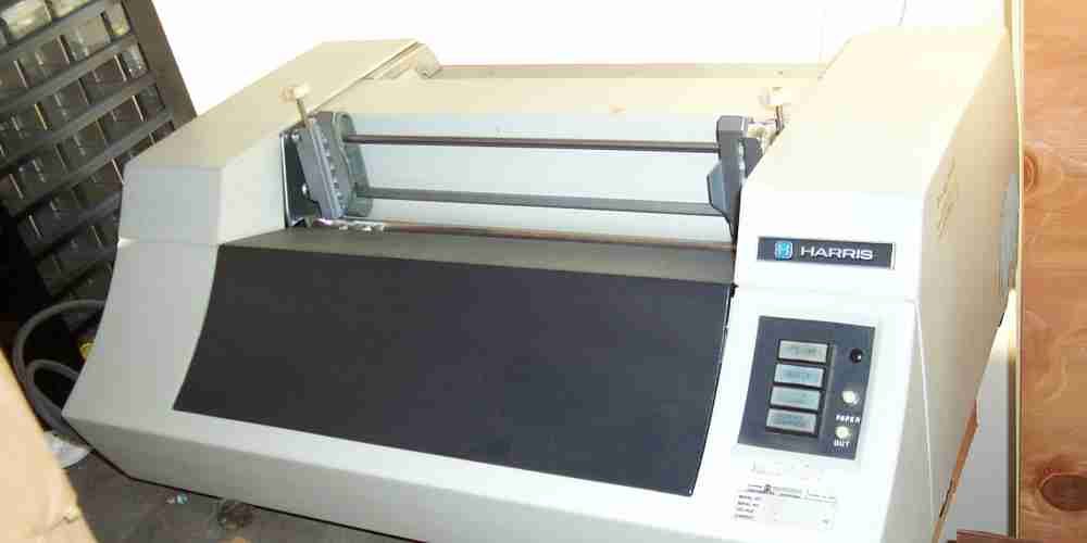 Centronics 101 Dot Matrix Printer.