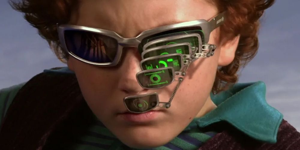 Johnny wears spy glasses in the sky in Spy Kids